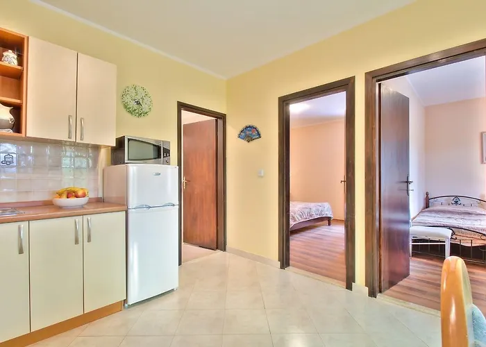 Lorena 3* Seget (Umag)