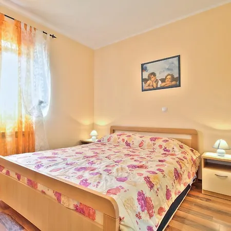 Lorena 3* Seget (Umag)